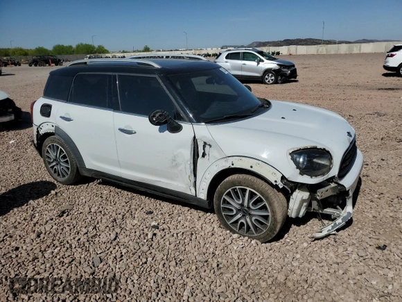 2018 MINI Countryman Cooper with VIN WMZYS7C30J3E08318, listed as a Copart auction lot 62304375 with 38,091 mi miles and Salvage title. Bid and sale history available at DreamBid. Image 4.