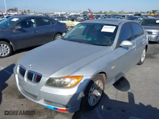 2006 BMW 3 Series 325i with VIN WBAVB175X6NK38079, listed as a IAAI auction lot 41713354 with 108,132 mi miles. Bid and sale history available at carsss.com. Image 6.