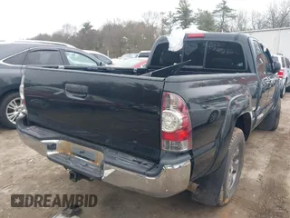 2011 Toyota Tacoma with VIN 5TFUU4EN9BX007217, listed as a IAAI auction lot 41798391 with 71,684 mi miles. Bid and sale history available at carsss.com. Image 4.