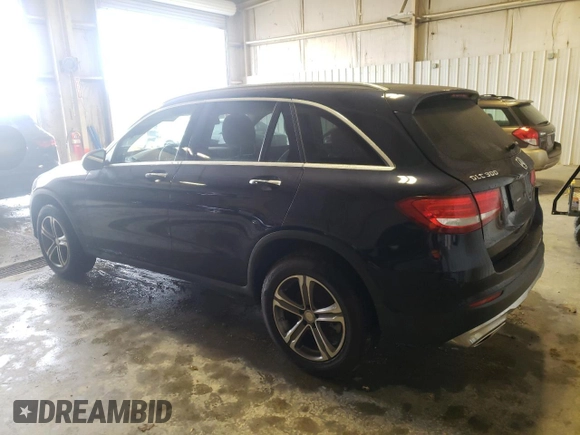 2016 Mercedes-Benz GLC with VIN WDC0G4KB1GF079102, listed as a Copart auction lot 69623882 with 60,205 mi miles. Bid and sale history available at carsss.com. Image 2.