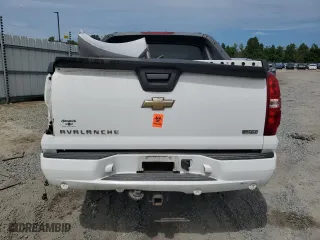 2008 Chevrolet Avalanche LT w/3LT with VIN 3GNEC12028G221064, listed as a Copart auction lot 70198884 with 150,159 mi miles and Salvage Title. Bid and sale history available at carsss.com. Image 6.