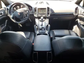 2013 Porsche Cayenne Diesel with VIN WP1AF2A26DLA42304, listed as a Copart auction lot 55695035 with 74,245 mi miles and Clean title. Bid and sale history available at DreamBid. Image 8.
