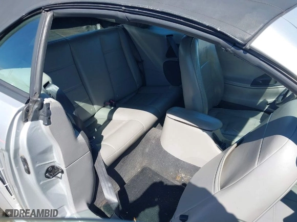 2003 Ford Mustang Deluxe with VIN 1FAFP44463F447563, listed as a IAAI auction lot 41810940 with 88,590 mi miles. Bid and sale history available at carsss.com. Image 8.