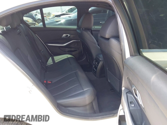 2021 BMW 3 Series 330i с VIN WBA5R1C03MFK81966, выставлен на аукционе IAAI как лот 42483816 с пробегом 50 176 миль миль и . История ставок и продаж доступна на DreamBid. Изображение 8.