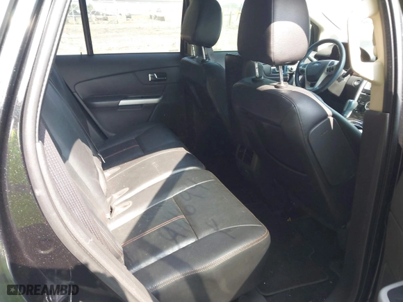 2014 Ford Edge Limited with VIN 2FMDK4KC8EBA11694, listed as a IAAI auction lot 40182695 with 121,805 mi miles. Bid and sale history available at carsss.com. Image 8.