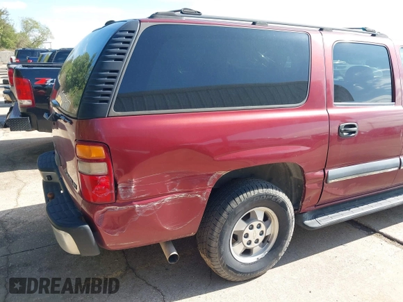 2003 Chevrolet Suburban LT with VIN 1GNEC16Z43J167217, listed as a IAAI auction lot 40772060 with 295,450 mi miles. Bid and sale history available at carsss.com. Image 6.