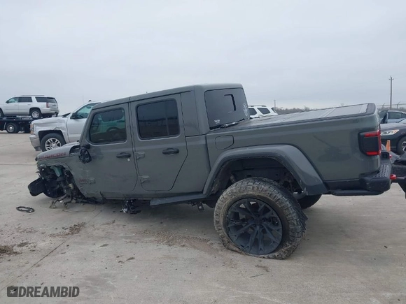 2022 Jeep Gladiator Rubicon with VIN 1C6JJTBG1NL144375, listed as a IAAI auction lot 41588807 with 47,373 mi miles. Bid and sale history available at carsss.com. Image 14.