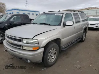 2005 Chevrolet Suburban LS with VIN 3GNFK16Z25G162903, listed as a Copart auction lot 82520714 with 304,013 mi miles and Clean Title. Bid and sale history available at carsss.com. Image 1.