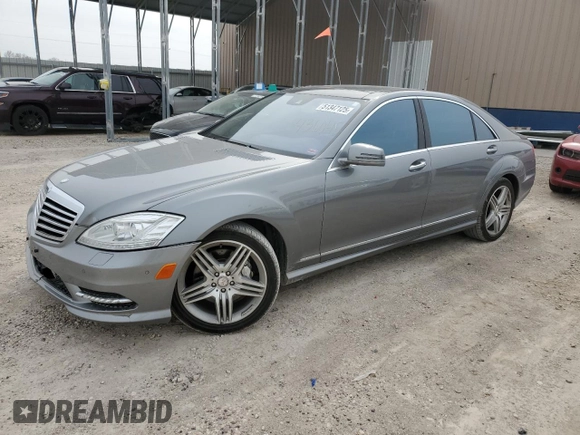 2012 Mercedes-Benz S 550 z VIN WDDNG9EB2CA436045, wystawiony jako Copart lot #51347125 z przebiegiem 125 107 mil mil oraz Szkoda całkowita • Salvage title. Historia ofert i sprzedaży dostępna na DreamBid. Obrazek 1.