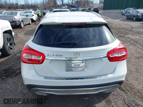 2016 Mercedes-Benz GLA 250 z VIN WDCTG4EB4GJ258174, wystawiony jako IAAI lot #41595364 z przebiegiem 112 649 mil mil oraz . Historia ofert i sprzedaży dostępna na DreamBid. Obrazek 16.