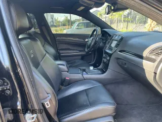 2018 Chrysler 300 with VIN 2C3CCABG5JH313938, listed as a Copart auction lot 53404685 with 122,155 mi miles and Salvage Title. Bid and sale history available at carsss.com. Image 5.