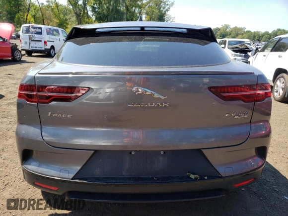 2020 Jaguar I-Pace S with VIN SADHB2S15L1F85176, listed as a Copart auction lot 68355344 with 25,579 mi miles and Salvage title. Bid and sale history available at DreamBid. Image 6.
