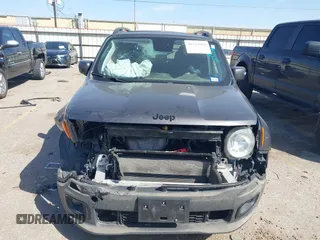 2018 Jeep Renegade Latitude z VIN ZACCJABB4JPH29130, wystawiony jako IAAI lot #41727956 z przebiegiem Nie podano mil oraz . Historia ofert i sprzedaży dostępna na DreamBid. Obrazek 6.