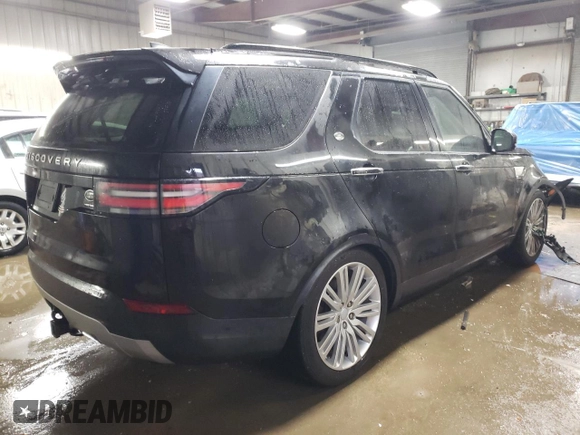 2017 Land Rover Discovery HSE Luxury with VIN SALRHBBKXHA047349, listed as a Copart auction lot 84070284 with 72,417 mi miles and Salvage Title. Bid and sale history available at carsss.com. Image 3.