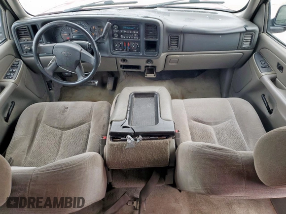 2004 Chevrolet Tahoe LS with VIN 1GNEC13V64R284026, listed as a Copart auction lot 50951815 with 252,054 mi miles and Salvage Title. Bid and sale history available at carsss.com. Image 8.