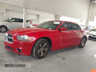 2013 Dodge Charger SXT z VIN 2C3CDXHG4DH532045, wystawiony jako IAAI lot #42416661 z przebiegiem 131 547 mil mil oraz . Historia ofert i sprzedaży dostępna na DreamBid. Obrazek 14.
