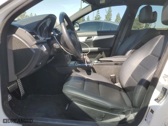 2009 Mercedes-Benz C-Class 3.0L Sport with VIN WDDGF54X09R080335, listed as a Copart auction lot 51882225 with 172,673 mi miles and Salvage Title. Bid and sale history available at carsss.com. Image 7.