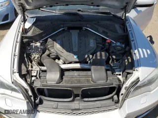 2013 BMW X6 xDrive50i with VIN 5UXFG8C57DL591913, listed as a Copart auction lot 64907674 with 113,611 mi miles and Salvage Title. Bid and sale history available at carsss.com. Image 12.