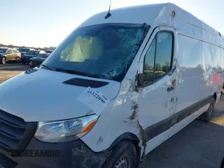 2023 Mercedes-Benz Sprinter Cargo with VIN W1Y4NCHYXPT153665, listed as a IAAI auction lot 41322090 with 203,587 mi miles and . Bid and sale history available at carsss.com. Image 6.