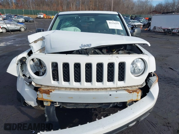 2015 Jeep Patriot High Altitude with VIN 1C4NJRFB7FD417682, listed as a IAAI auction lot 41134351 with 102,729 mi miles and . Bid and sale history available at carsss.com. Image 12.