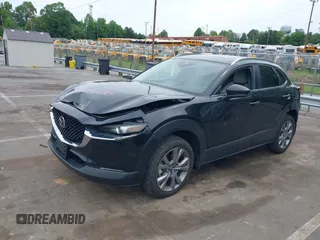 2024 Mazda CX-30 S Preferred z VIN 3MVDMBCM3RM663118, wystawiony jako IAAI lot #42336540 z przebiegiem 11 096 mil mil oraz . Historia ofert i sprzedaży dostępna na DreamBid. Obrazek 19.