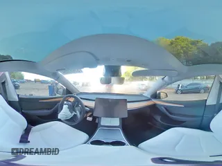 2024 Tesla Model Y Long Range с VIN 7SAYGDEE9RA230998, выставлен на аукционе Copart как лот 51682025 с пробегом Не указан миль и Списание • Salvage title. История ставок и продаж доступна на DreamBid. Изображение 13.
