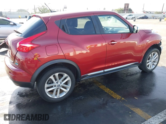 2013 Nissan Juke S with VIN JN8AF5MR5DT221143, listed as a IAAI auction lot 41149553 with 50,377 mi miles. Bid and sale history available at carsss.com. Image 4.
