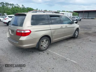 2006 Honda Odyssey EX z VIN 5FNRL38486B405492, wystawiony jako IAAI lot #42351864 z przebiegiem 297 305 mil mil oraz . Historia ofert i sprzedaży dostępna na DreamBid. Obrazek 4.