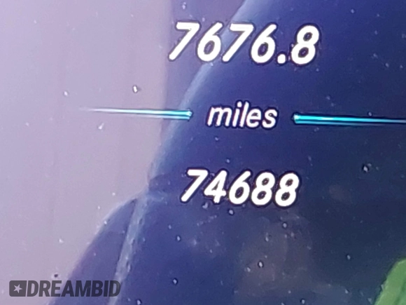 2018 Mercedes-Benz E-Class E 400 with VIN WDD1J6FB4JF027221, listed as a IAAI auction lot 41493345 with 74,668 mi miles. Bid and sale history available at carsss.com. Image 15.