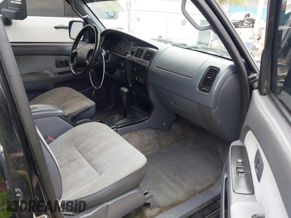 1998 Toyota 4Runner с VIN JT3GM84R1W0032821, выставлен на аукционе IAAI как лот 42159329 с пробегом 235 502 миль миль и . История ставок и продаж доступна на DreamBid. Изображение 5.