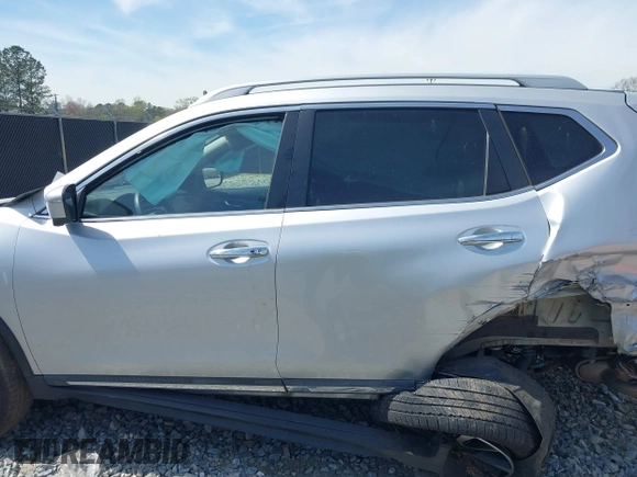 2020 Nissan Rogue S with VIN 5N1AT2MV3LC725930, listed as a IAAI auction lot 41833341 with 89,535 mi miles and . Bid and sale history available at DreamBid. Image 15.