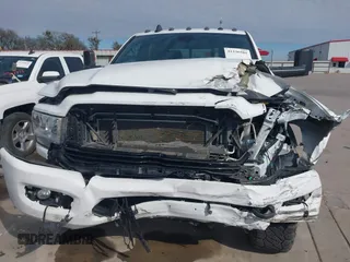 2020 Ram 2500 Big Horn with VIN 3C6UR5DL1LG115089, listed as a IAAI auction lot 41236581 with 90,797 mi miles. Bid and sale history available at carsss.com. Image 6.