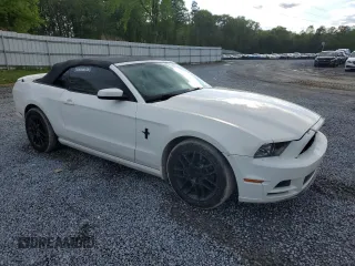 2013 Ford Mustang V6 with VIN 1ZVBP8EM6D5260939, listed as a Copart auction lot 51294575 with 151,831 mi miles and Salvage title. Bid and sale history available at DreamBid. Image 4.