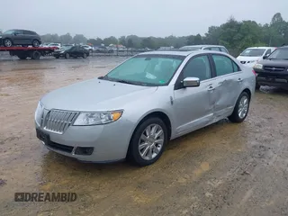 2012 Lincoln MKZ z VIN 3LNHL2GC5CR825764, wystawiony jako IAAI lot #42348062 z przebiegiem 49 402 mil mil oraz . Historia ofert i sprzedaży dostępna na DreamBid. Obrazek 2.