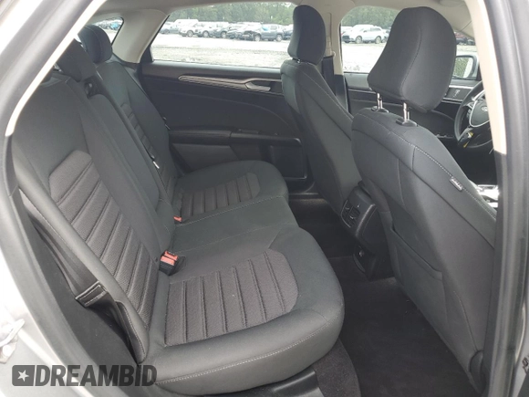 2020 Ford Fusion SE with VIN 3FA6P0H71LR207241, listed as a Copart auction lot 58347785 with 92,375 mi miles and Salvage title. Bid and sale history available at DreamBid. Image 10.