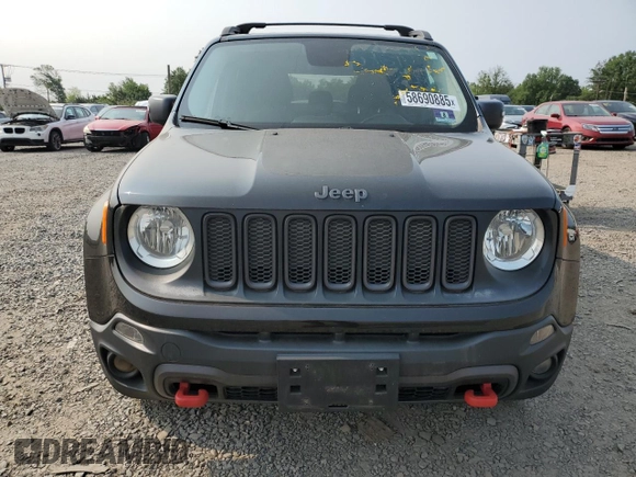 2017 Jeep Renegade Trailhawk with VIN ZACCJBCB8HPE43103, listed as a Copart auction lot 58690885 with 135,139 mi miles and Clean title. Bid and sale history available at DreamBid. Image 5.