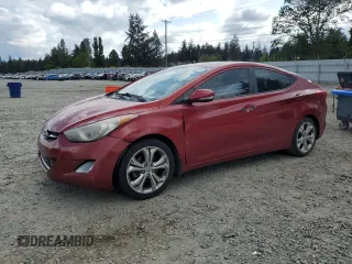 2013 Hyundai Elantra GLS z VIN KMHDH4AE6DU767499, wystawiony jako Copart lot #56226055 z przebiegiem 106 105 mil mil oraz Szkoda całkowita • Salvage title. Historia ofert i sprzedaży dostępna na DreamBid. Obrazek 1.