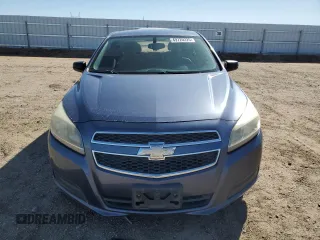 2013 Chevrolet Malibu LS with VIN 1G11B5SAXDF352788, listed as a Copart auction lot 49720225 with 105,677 mi miles and Salvage Title. Bid and sale history available at DreamBid. Image 5.