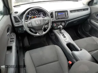 2021 Honda HR-V LX with VIN 3CZRU6H34MM747823, listed as a Copart auction lot 45028835 with 45,207 mi miles and Salvage Title. Bid and sale history available at carsss.com. Image 8.