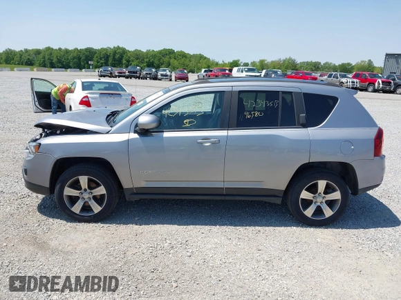 2017 Jeep Compass High Altitude with VIN 1C4NJCEB4HD200107, listed as a IAAI auction lot 42343513 with 96,580 mi miles and . Bid and sale history available at DreamBid. Image 14.