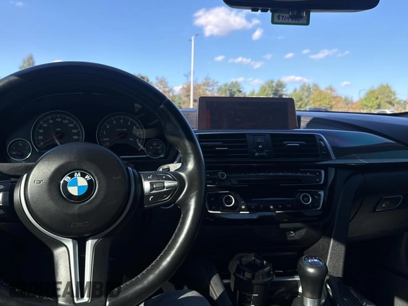 2019 BMW M4 with VIN WBS4Y9C51KAH82937, listed as a Copart auction lot 75721994 with 57,036 mi miles and Clean Title. Bid and sale history available at carsss.com. Image 9.