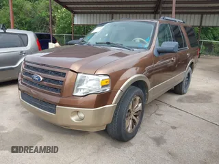 2011 Ford Expedition XLT z VIN 1FMJU1H57BEF12130, wystawiony jako IAAI lot #42352392 z przebiegiem 143 475 mil mil oraz . Historia ofert i sprzedaży dostępna na DreamBid. Obrazek 2.