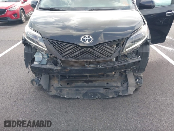 2015 Toyota Sienna SE with VIN 5TDXK3DC3FS534713, listed as a IAAI auction lot 41813651 with 200,030 mi miles and . Bid and sale history available at DreamBid. Image 6.
