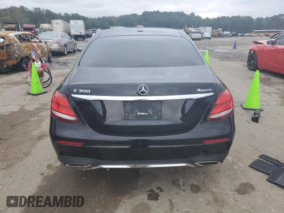 2017 Mercedes-Benz E-Class E 300 Luxury with VIN WDDZF4KB9HA077375, listed as a Copart auction lot 66361392 with 83,091 mi miles. Bid and sale history available at carsss.com. Image 6.