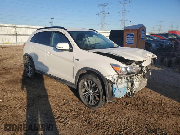 2018 Mitsubishi Outlander SEL z VIN JA4AR4AW6JZ013430, wystawiony jako Copart lot #43081945 z przebiegiem Nie podano mil oraz Szkody całkowita. Historia ofert i sprzedaży dostępna na DreamBid. Obrazek 4.