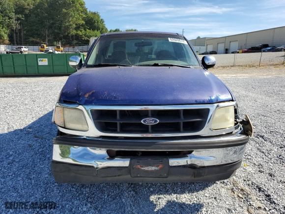 1998 Ford F-150 Standard with VIN 1FTZF17W8WNA61050, listed as a Copart auction lot 62669674 with 207,643 mi miles and Salvage Title. Bid and sale history available at carsss.com. Image 5.