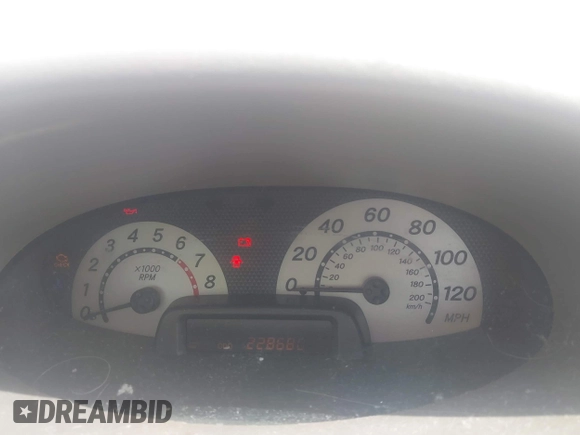 2004 Toyota ECHO z VIN JTDBT123640343978, wystawiony jako IAAI lot #42123986 z przebiegiem 228 680 mil mil oraz . Historia ofert i sprzedaży dostępna na DreamBid. Obrazek 7.