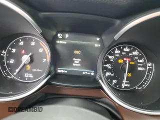 2019 Alfa Romeo Stelvio Ti with VIN ZASPAKBN4K7C58880, listed as a Copart auction lot 49688885 with 43,764 mi miles and Clean title. Bid and sale history available at DreamBid. Image 9.