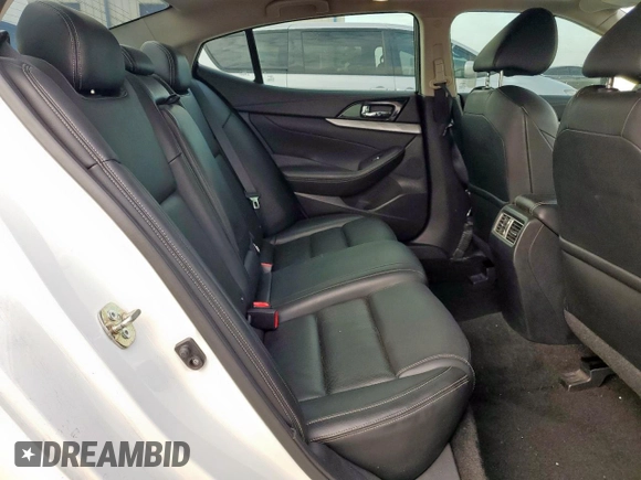 2016 Nissan Maxima SL with VIN 1N4AA6AP7GC376354, listed as a Copart auction lot 63635655 with 110,547 mi miles and Salvage title. Bid and sale history available at DreamBid. Image 10.