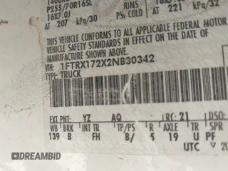 2002 Ford F-150 XL with VIN 1FTRX172X2NB30342, listed as a IAAI auction lot 42015209 with 1 mi miles. Bid and sale history available at carsss.com. Image 9.
